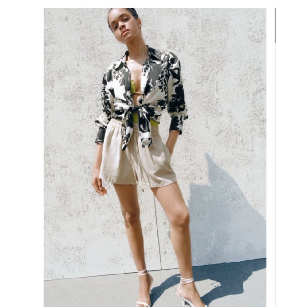 Zara black and white/ecru floral print shirt